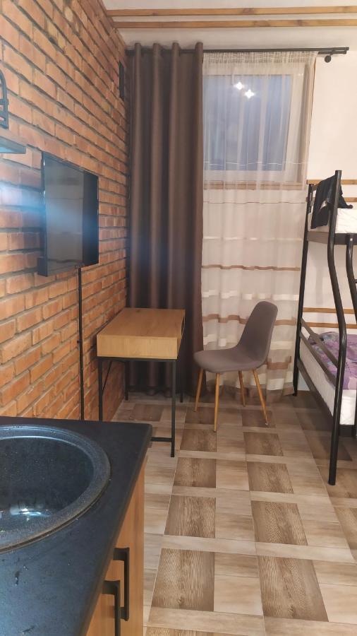 Loft House Aparthotel Odessa Exteriör bild
